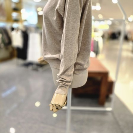 고리넥타이 니트