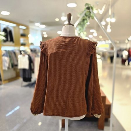 넥셔링프릴 블라우스