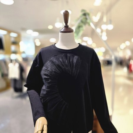 반달트임 티셔츠