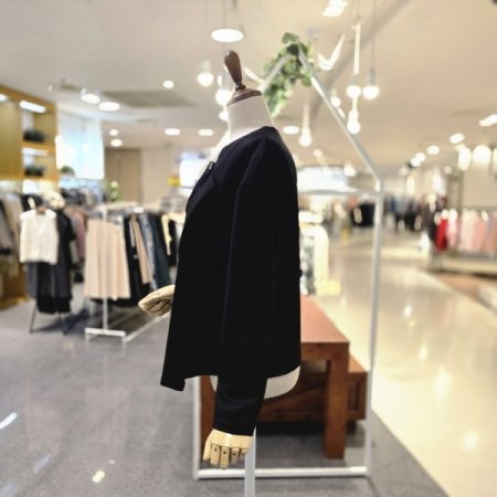 반달트임 티셔츠