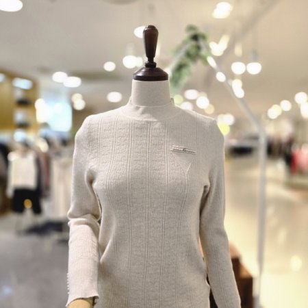 진주반폴라 니트