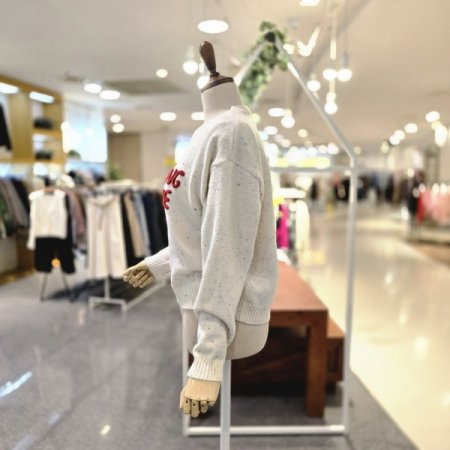 썸띵보카시 니트