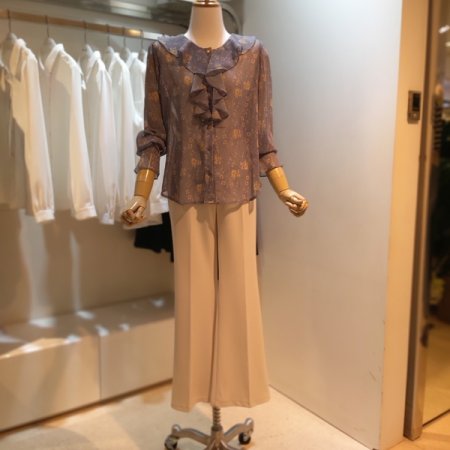 플꽃 긴팔 블라우스