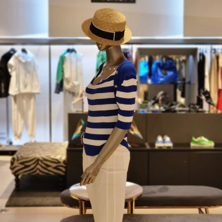 볼레로스ST 스트라이프니트