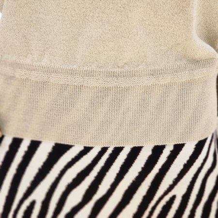 은사펄 라운드넥니트