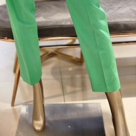 앞후크 일자핏 슬렉스