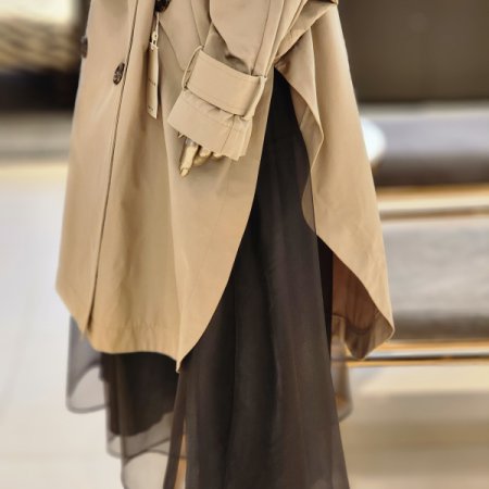 오버핏 옆트임트렌치코트