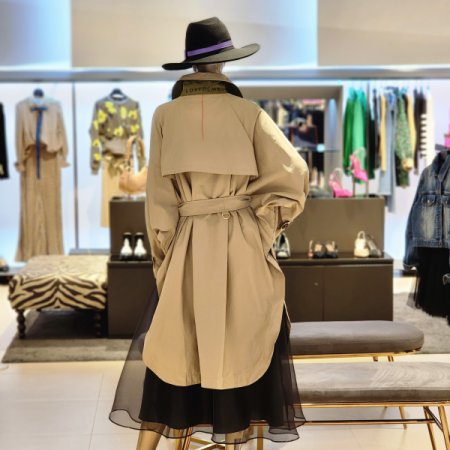 오버핏 옆트임트렌치코트