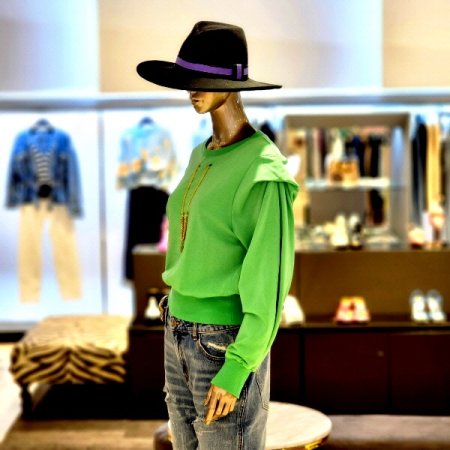 자물쇠체인 어깨접힘디테일 티셔츠