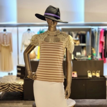 어깨레이스 단가라하이넥티셔츠