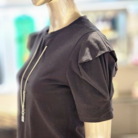 퍼프소매 목걸이셑티셔츠