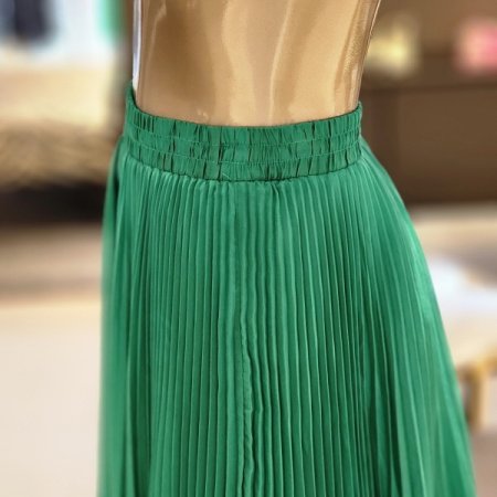 플리츠 밴딩롱스커트