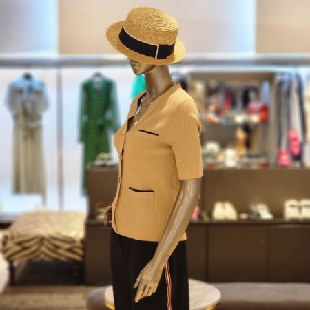 브이넥 금장5부가디건