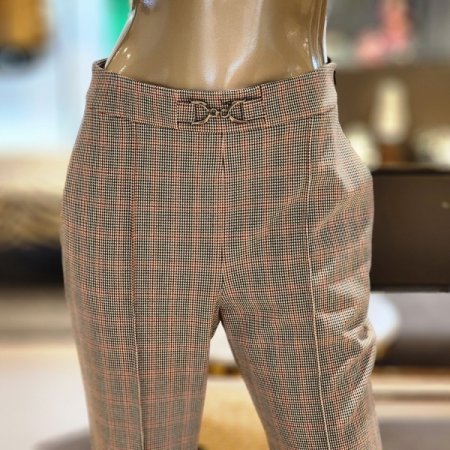 버클장식 잔체크부츠컷팬츠