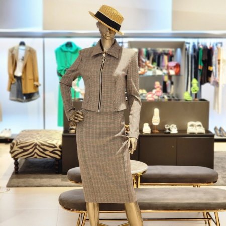 카라넥 집업크롭자켓