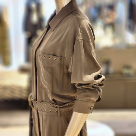 펀칭벤트 셔츠형점프슈트