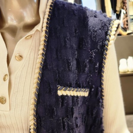 트위드 루즈핏니트조끼