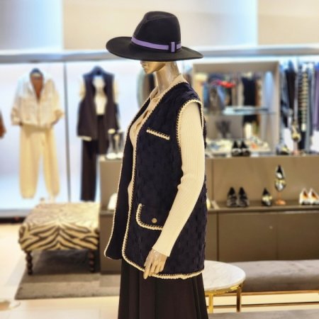 트위드 루즈핏니트조끼