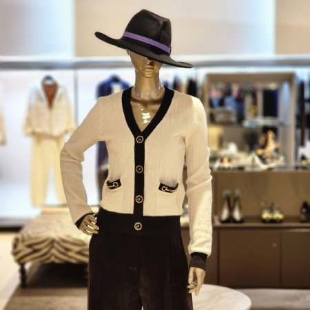 Y넥배색칼라 니트가디건