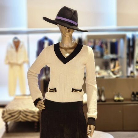 브이넥칼라배색 울니트