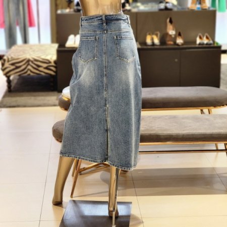 뒷트임 워싱 데님 스커트