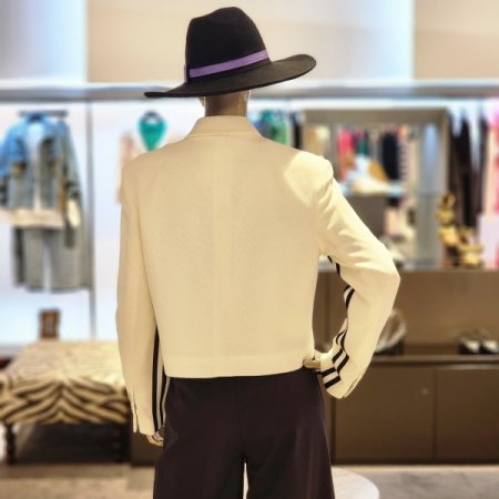 팔 라인테잎 로고 숏 재킷