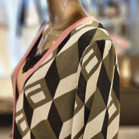 볼륨소매 루즈핏패턴가디건