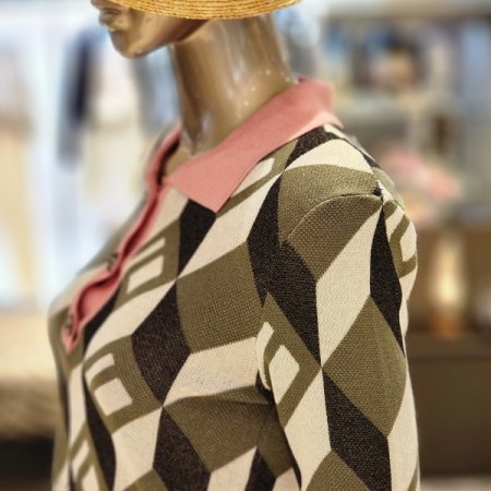 패턴 7부카라넥니트