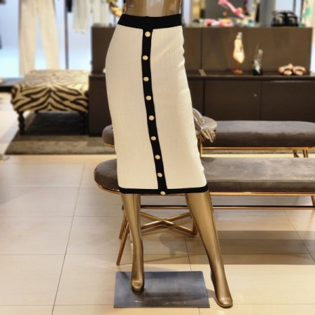 라인배색 H라인니트스커트