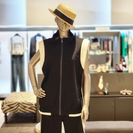 컬러배색 어깨패드 집업 베스트