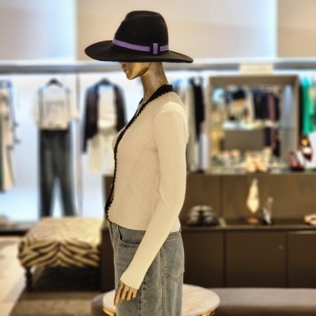 사슬패턴 브이넥가디건