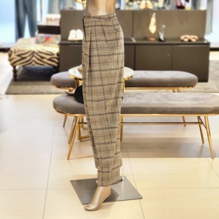 체크패턴 핀턱 배기핏 슬렉스