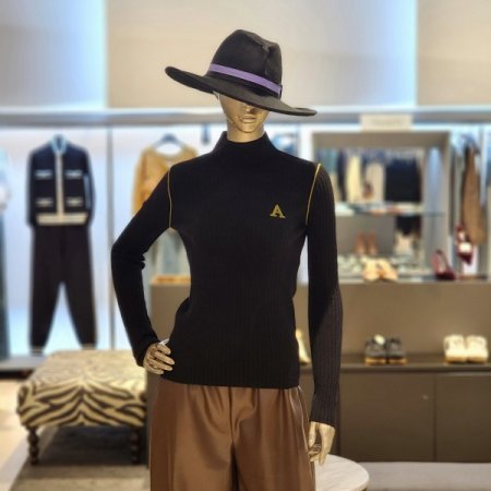 A로고 반터틀넥울니트