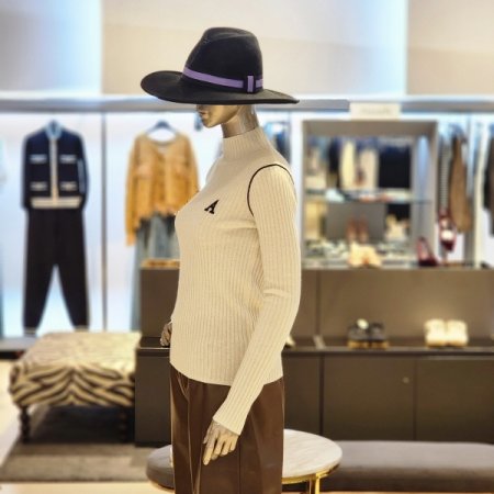 A로고 반터틀넥울니트