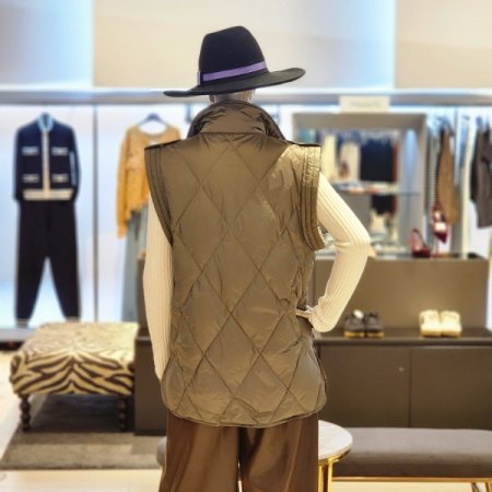 오버숄더 다운베스트