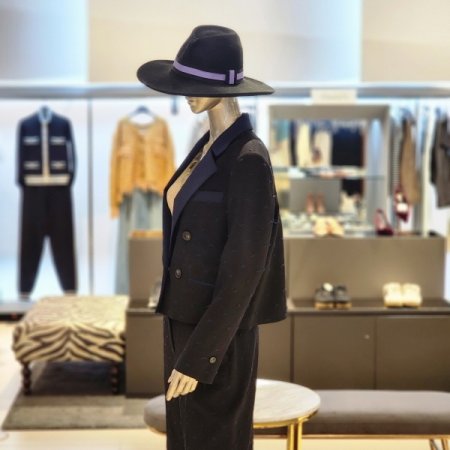 울혼방 크롭자켓