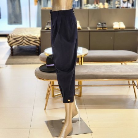 금장버튼 핀턱주름 배기팬츠