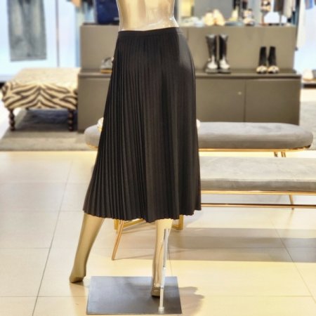 레이디버그 단추 플리츠 랩스커트