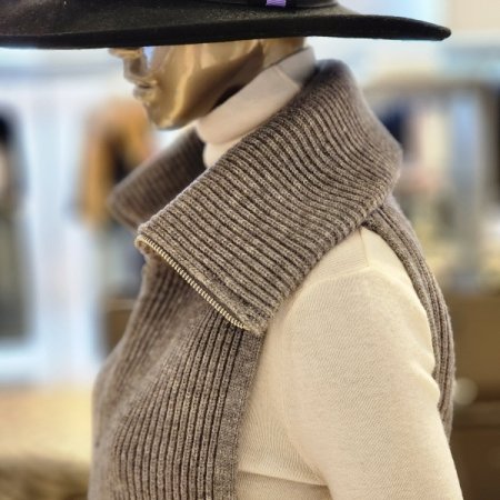 골지 반집업 하이넥 카라 베스트