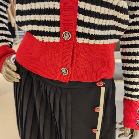 은장버튼 스트라이프 카라 긴팔가디건