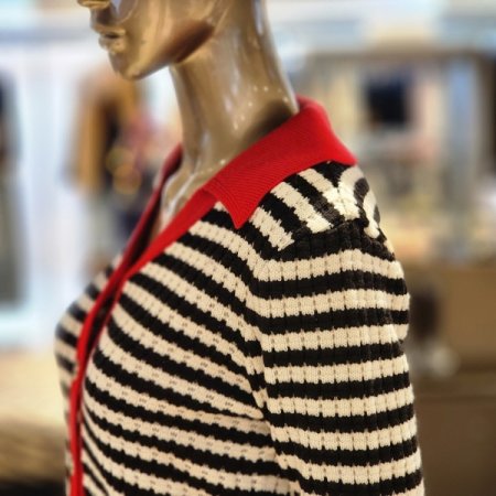 은장버튼 스트라이프 카라 긴팔가디건