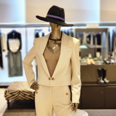 버튼디테일 크롭자켓