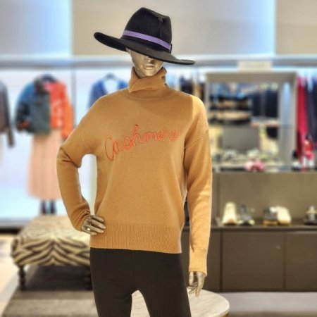 레터링 캐시미어 하이넥 니트 티셔츠