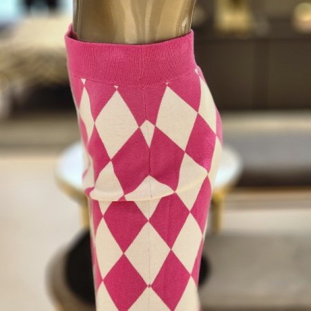 다이아패턴 밴딩 니트 스커트