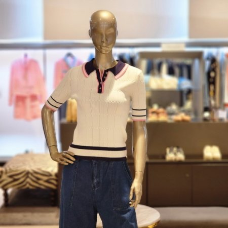 카라넥 5부소매니트