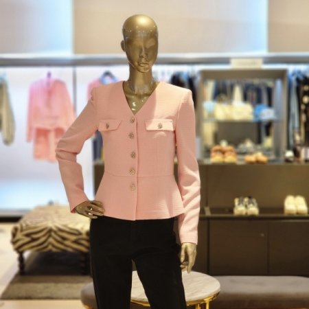 슬림허리선 꽃단추 숏재킷