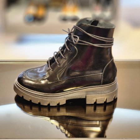 소가죽 청키 앵클 워커 부츠