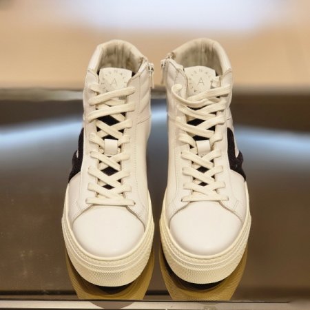 엠보 에로우 미드탑 경량 가죽스니커즈