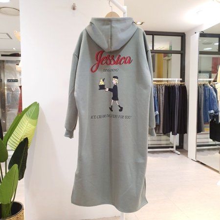 백 프린트 롱 후드원피스