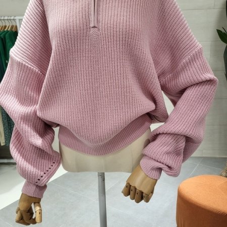 피넛카라 반집업니트